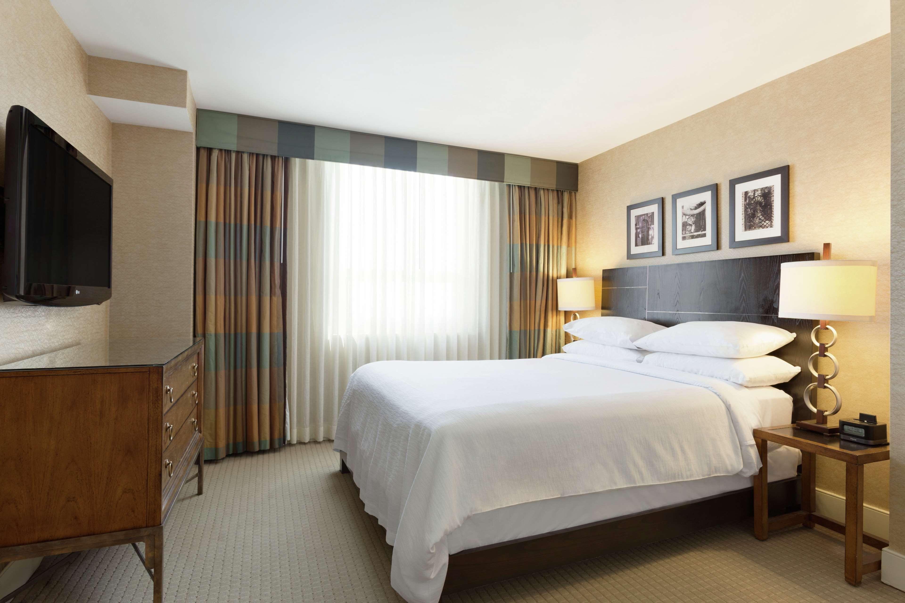 Embassy Suites Baltimore Inner Harbor Esterno foto