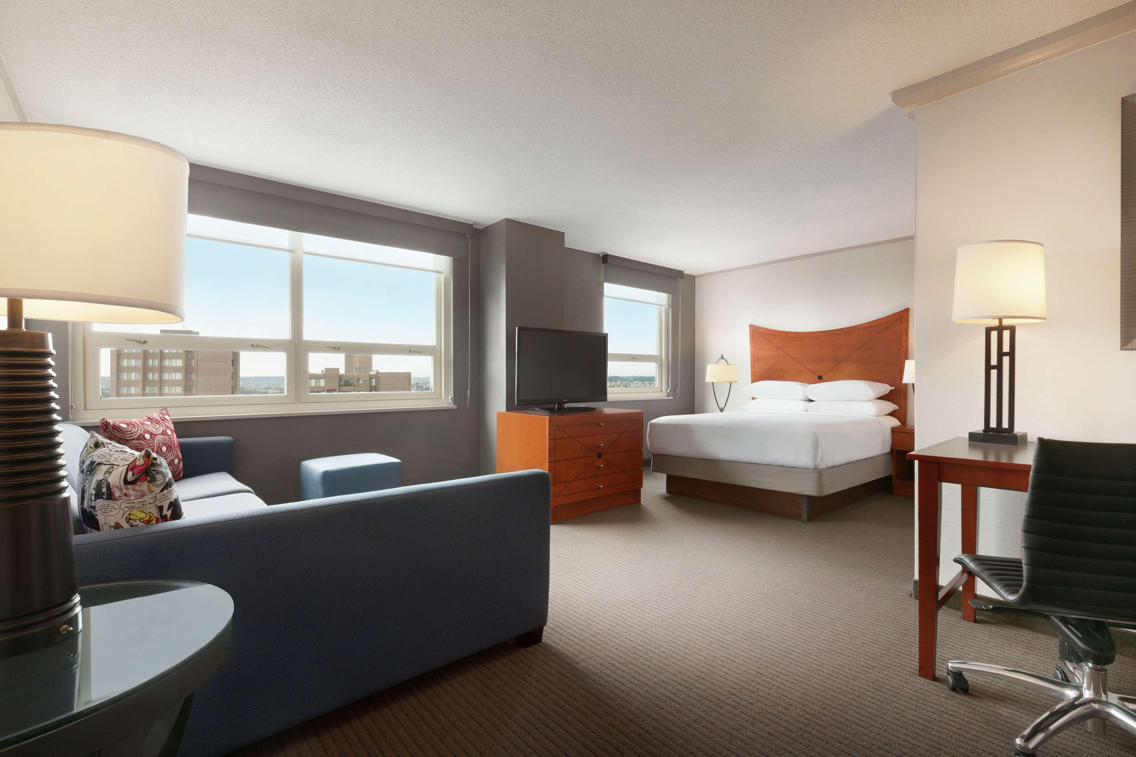 Embassy Suites Baltimore Inner Harbor Esterno foto