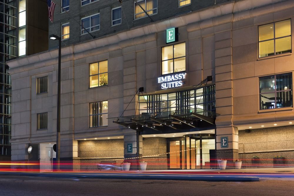 Embassy Suites Baltimore Inner Harbor Esterno foto